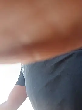 Nicebigcock39 webcam