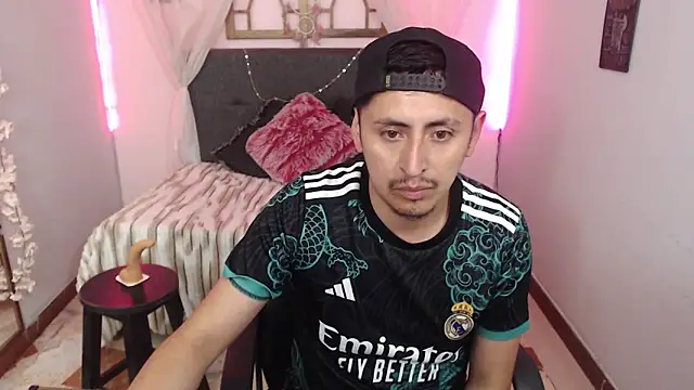 Alexx_levi webcam