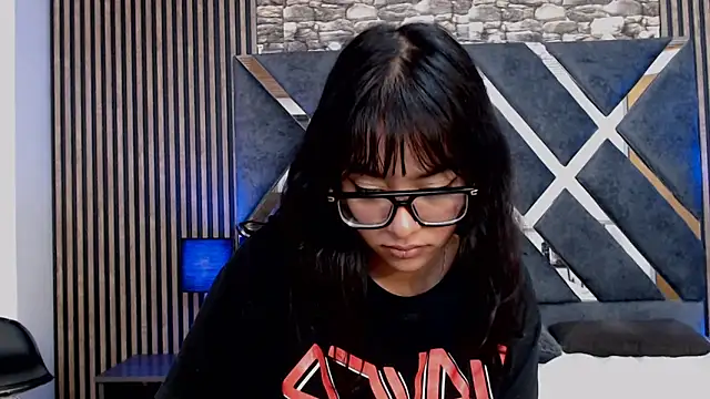 Amy_channel live cam
