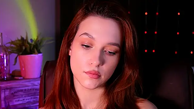 LolaLemona webcam