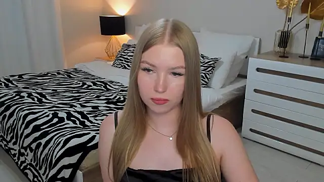 shy__lady webcam