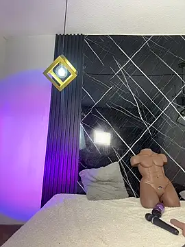 AriaBelle webcam