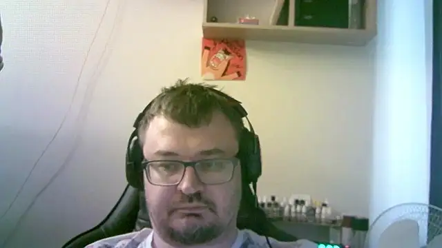 SirAbuser webcam