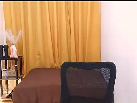 Mimi_Mckinley webcam