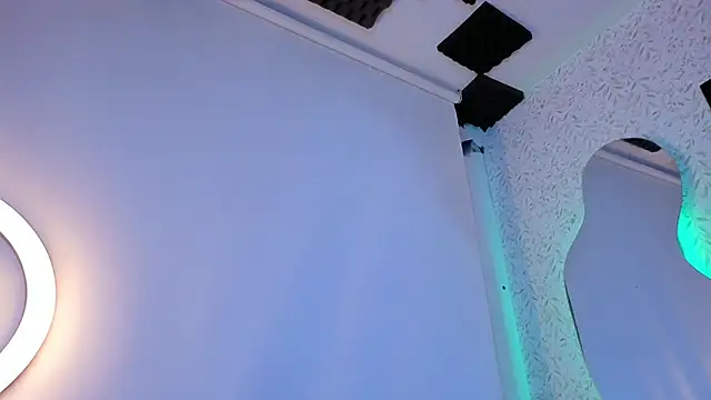 adalya_y webcam