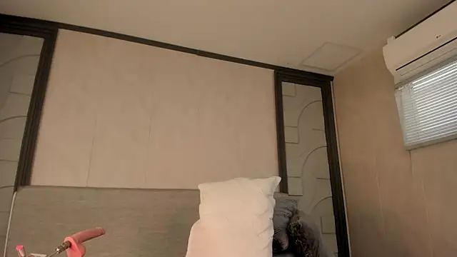 alicee_clark_ webcam