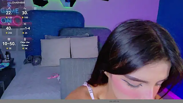 Charlott__18 webcam