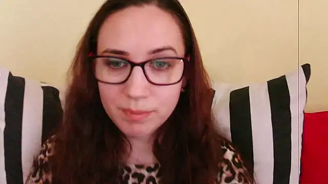 EmilyHotAngel webcam