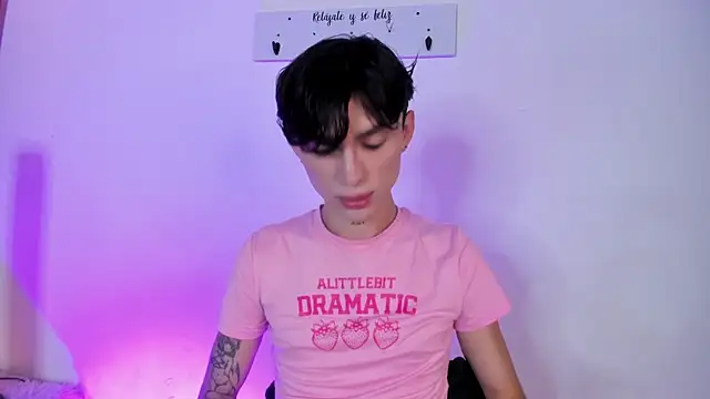kitty__bunny webcam
