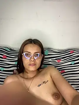 samantha-hot21 webcam