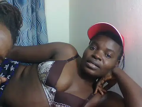 PrettyEve webcam
