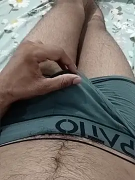 Rocky-badboy_cum4me webcam