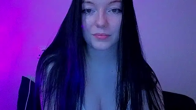 Naomi_Lanee live cam on StripChat