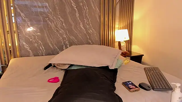 EmilyDiaaz webcam
