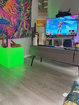 urpuppymoon webcam