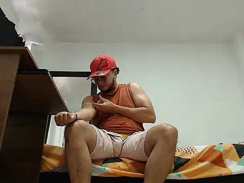 cloudsxxx webcam