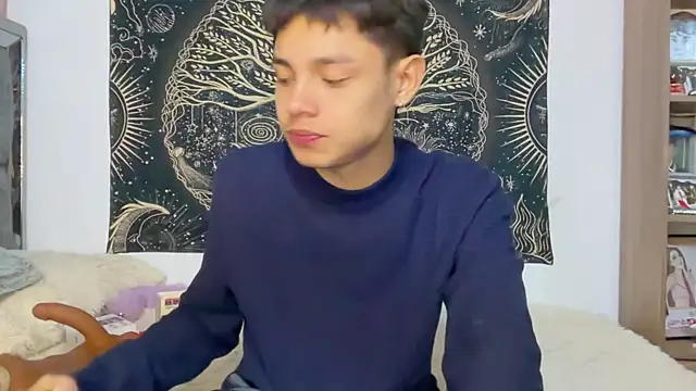 Bldavioro45 - Male webcam sex chat