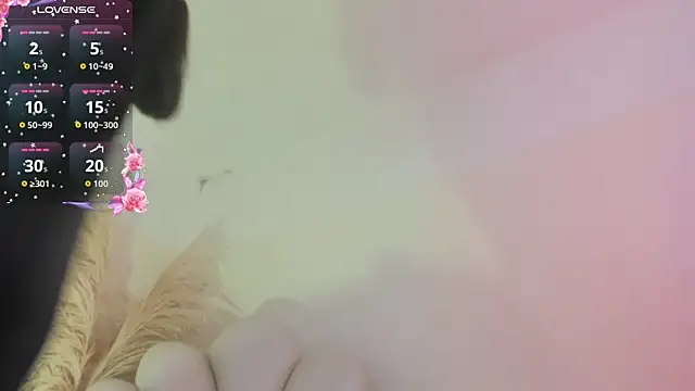 CarolineFyre webcam