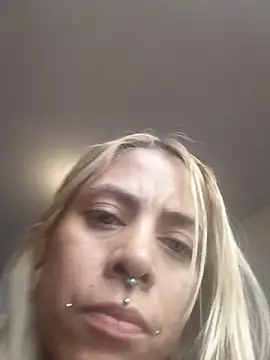 sofigirlgold webcam