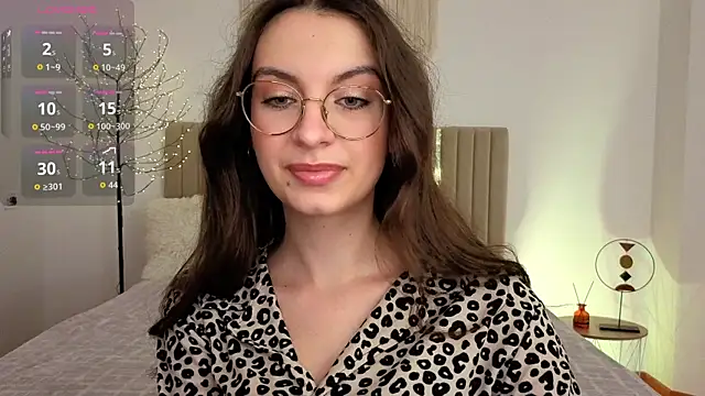 real_cutie1 - Real_cutie1's free webcam - UK Sex Cams