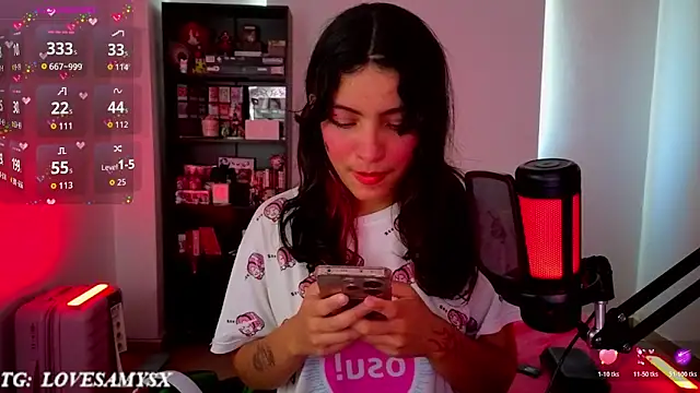 Lovelyamyy webcam
