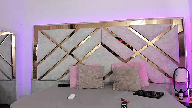 celestederek live cam on StripChat