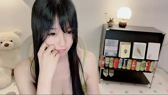 Onechestnut webcam