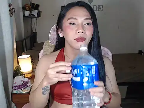 itsme_jade live cam on StripChat