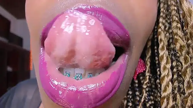 TAYLORR778 webcam