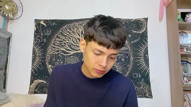 Bldavioro45 - Male webcam sex chat