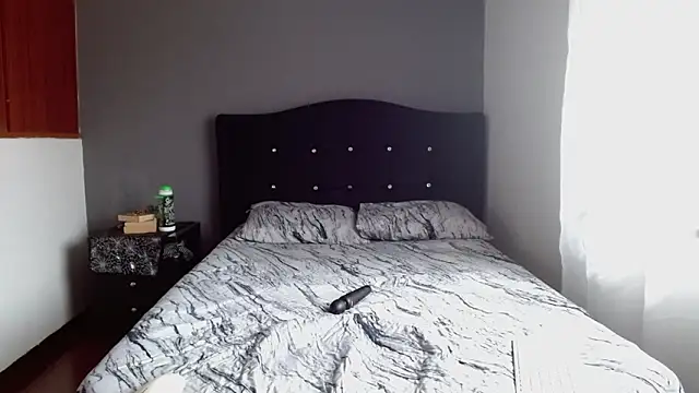 Emilia_1995 webcam