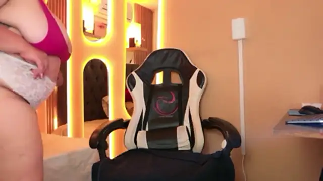 Veronicajhonsonn webcam