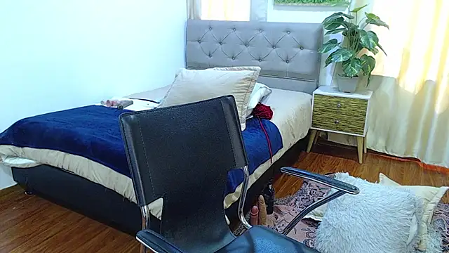sasi_luna webcam