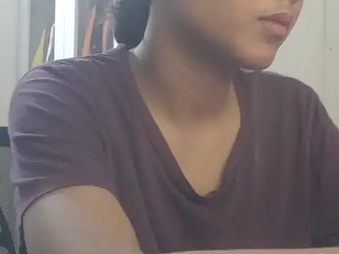 NancyRuvi webcam