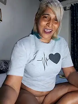 Goodgirlsue_77 webcam