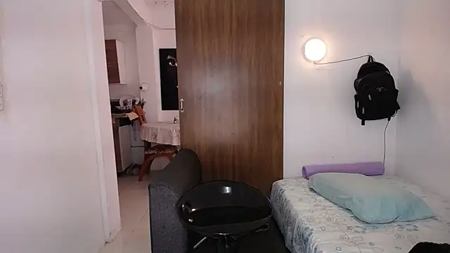 yselahot webcam