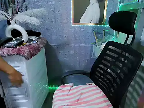 Nathalie_Smith19 webcam
