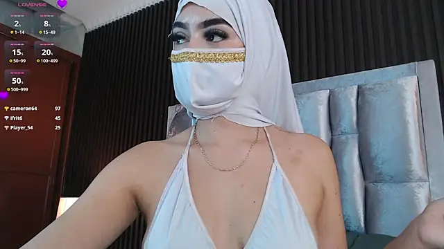 Zahra_milks