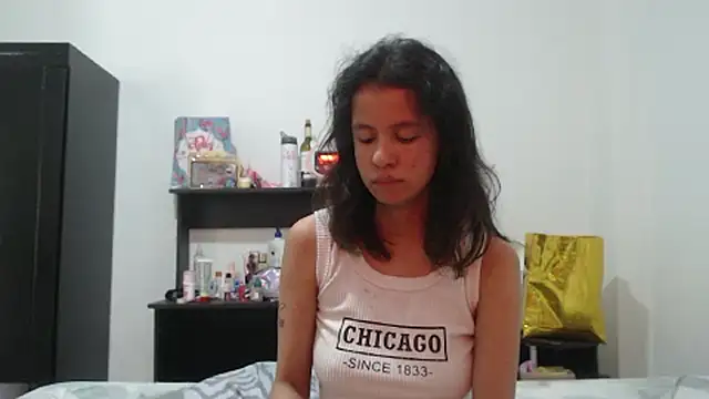 nathaly_jones_ live cam on StripChat