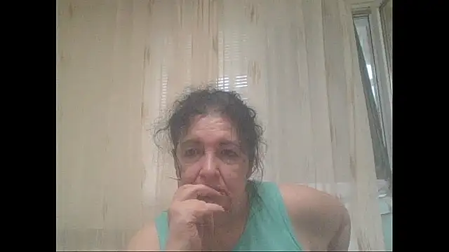 maturekorine webcam