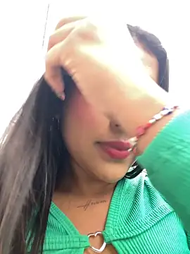 mariangel_11 (F teen) - lift that skirt and spank 4 times 🍑