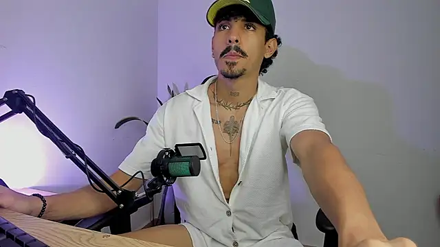 Lukeetaylor webcam