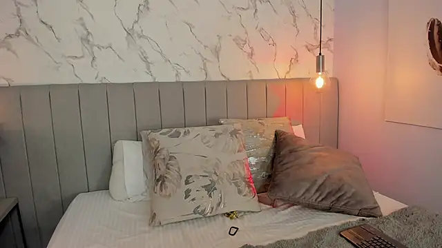 Karlla_Brown webcam