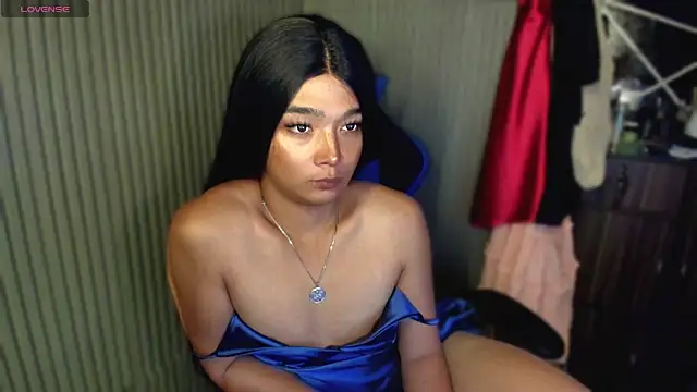 TrinityFucksYou webcam