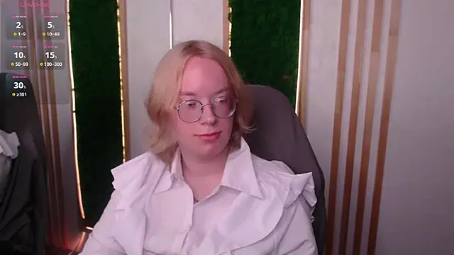 amanda_butlerr - Amanda_Butlerr's free webcam - UK Sex Cams