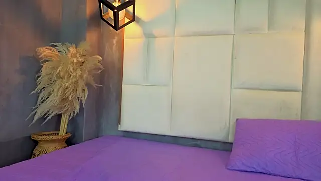 valentino_moretti (T young) - lovense in my ass