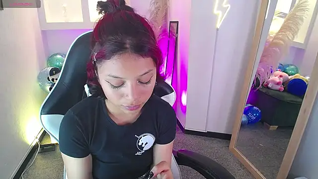 melodyy_as webcam