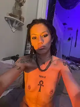 luxxlola webcam