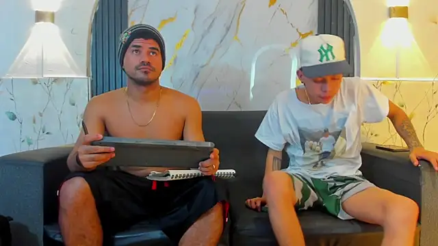 Latins_on_fire webcam