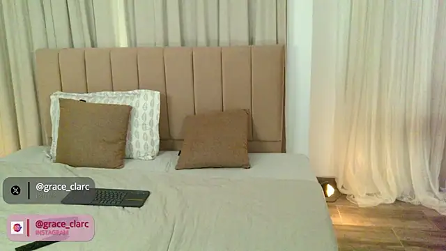 grace_clarc live cam on StripChat